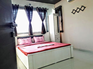 Paras Villa Lonvala BUNGALOW ON RENT FOR PICNINC