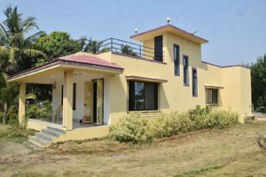 Safale kelwa beach  BUNGALOW ON RENT FOR PICNINC